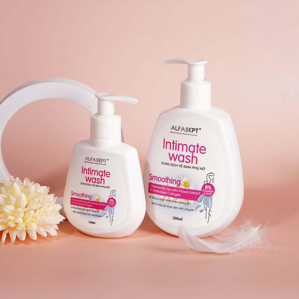 Dung dịch vệ sinh phụ nữ INTIMATE WASH SMOOTHING